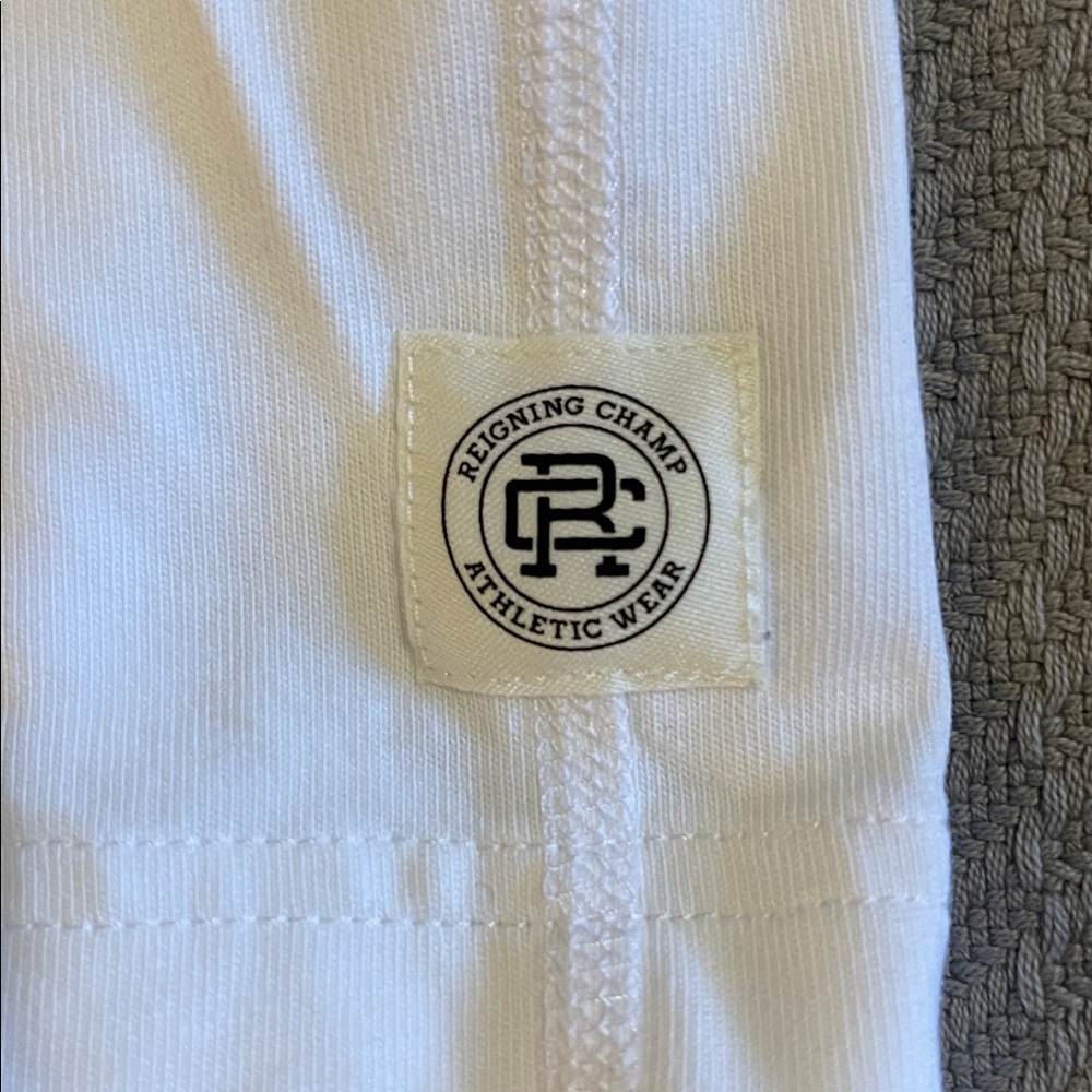 Reigning Champion t shirts - Picture 5 of 12